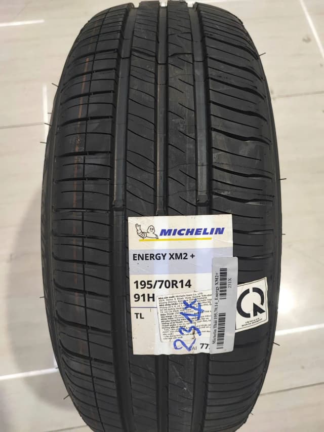 lop-o-to-michelin-19570r14-91h-energy-xm2