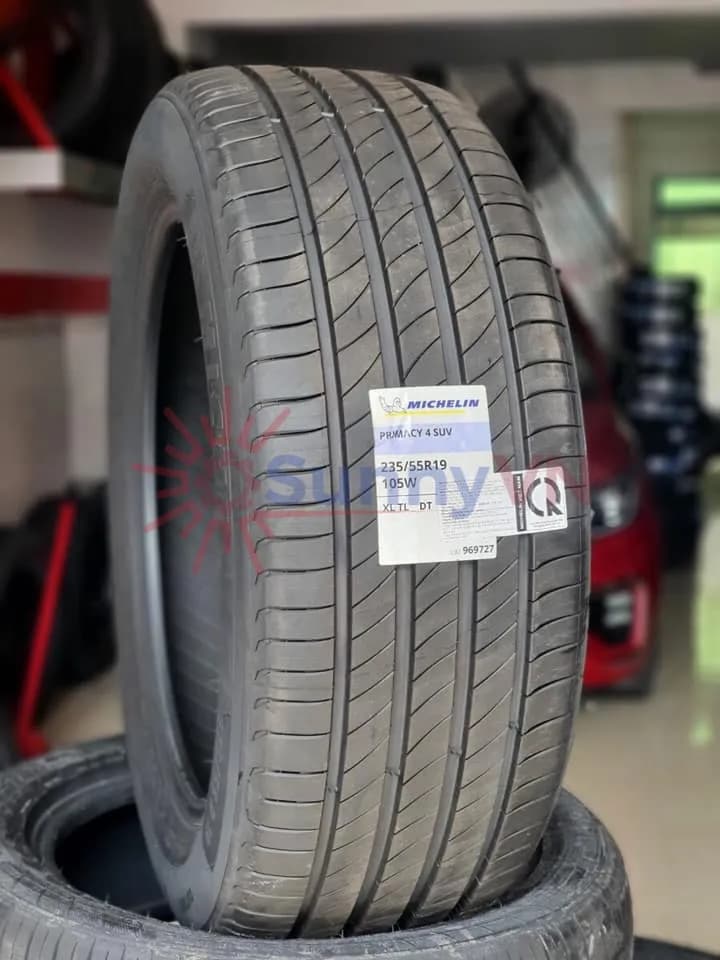 lop-o-to-michelin-23555r19-105w-primacy-4.webp