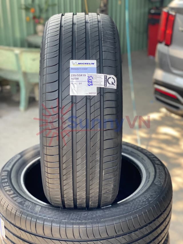 lop-o-to-michelin-23555r19-105w-primacy-4
