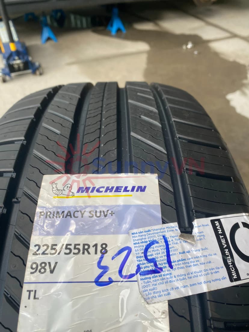 lop-o-to-michelin-22555r18-98v-primacy-suv.webp